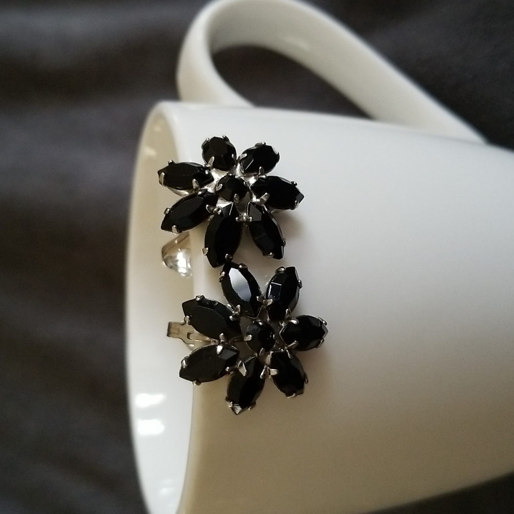 Vintage Black Crystal Flower Clip On Earrings